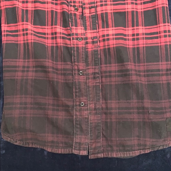Red&Black Plaid Short-Sleeve Button Down - Picture 4 of 4